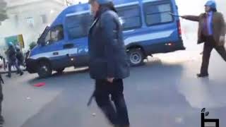 Azione Antifascita Alla Mondadori - Palermo 23 Marzo 2011