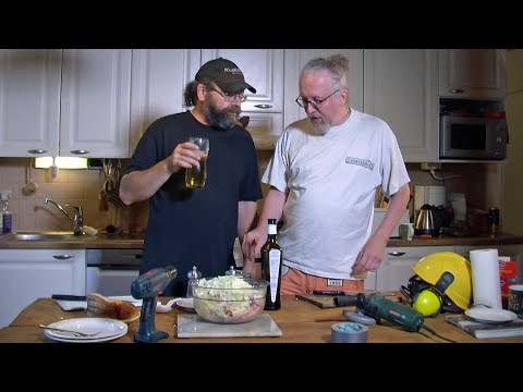 Video: Kuinka Tehdä Makkarasalaattia