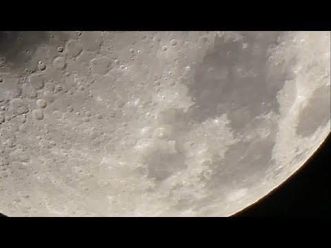 Panasonic lumix dc-fz82 Zoom 60x Moon 27/11/17 with tripod - YouTube