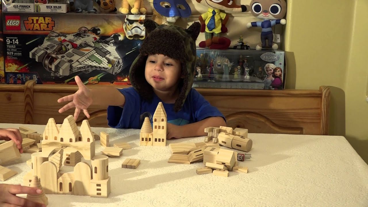 treehaus wood castle blocks