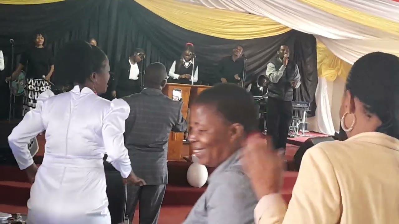 Mmereki Marakakgoro Tribute song: Ke le Moleofi (lerato la gago) #gospel #legend #bw #gospelcover