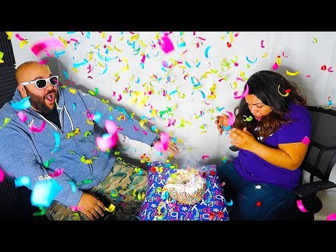 10-birthday-party-magic-pranks!