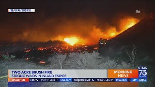 Gusty Thanksgiving winds hit Southern California; prompt wildfire dangers, wind warnings