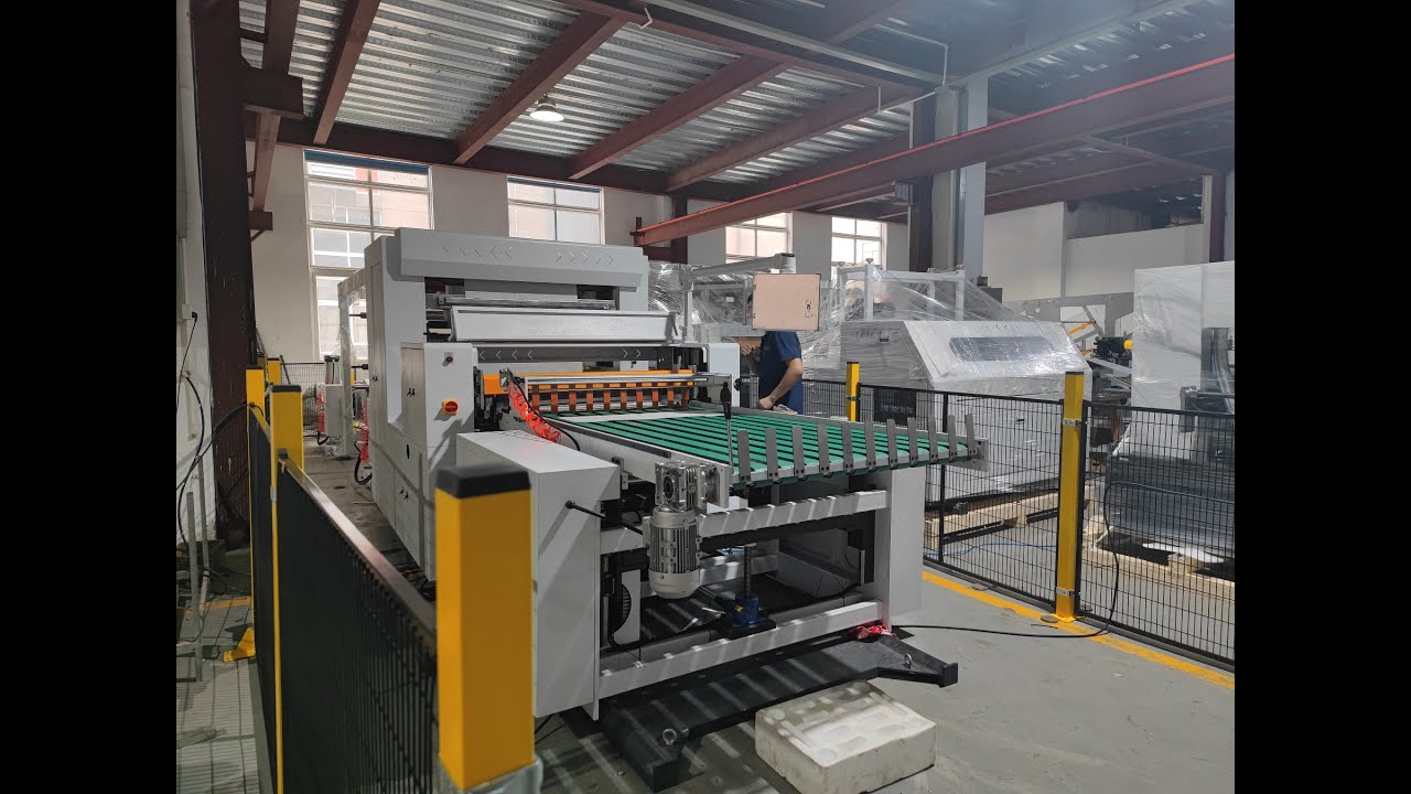 Highspeed and Highquality Food Packaging Paper Sheetcutting Machine
