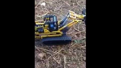 Lego Technic 8043 b model in action
