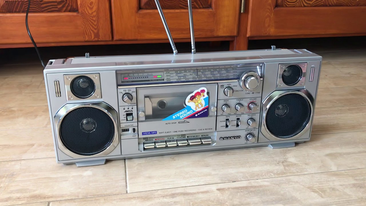 Sanyo M 7900K Mini & Slim Boombox Ghetto Blaster 22-11-20