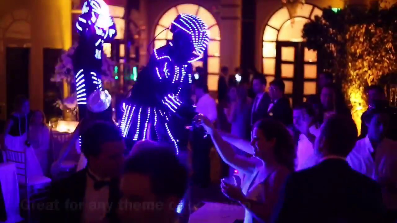 Porto Rican Robot SAK Entertainment Puerto Rico - Robo Boy & Girl - Led Robots - YouTube