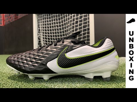 Tiempo Legend FG Black/White - YouTube