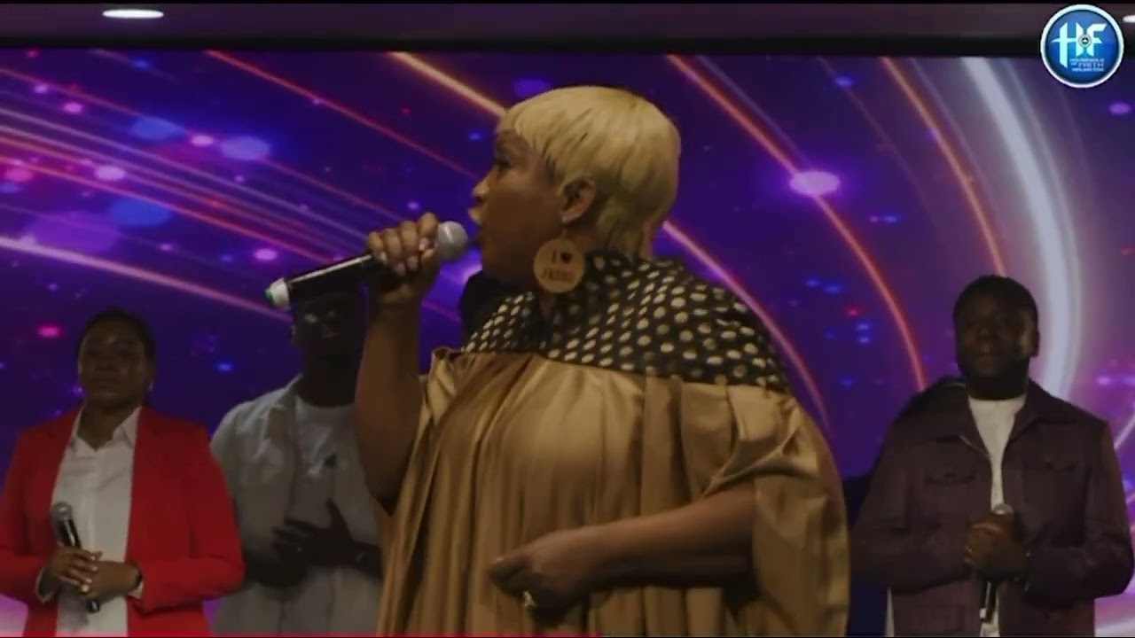 Pastor Rose Ezeukwu's Ministration at RCCG HOF Crossover Service