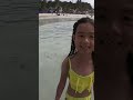 Yasmin falando em japonês em boracay! Philippines 🇵🇭