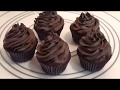 Chocolate buttercream frosting (crema de mantequilla de chocolate)