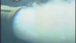 Moment of generation  Microbubble Nanobubble Finebubble 　マイクロナノバブル（ファインバブル）発生の瞬間　シルクイン