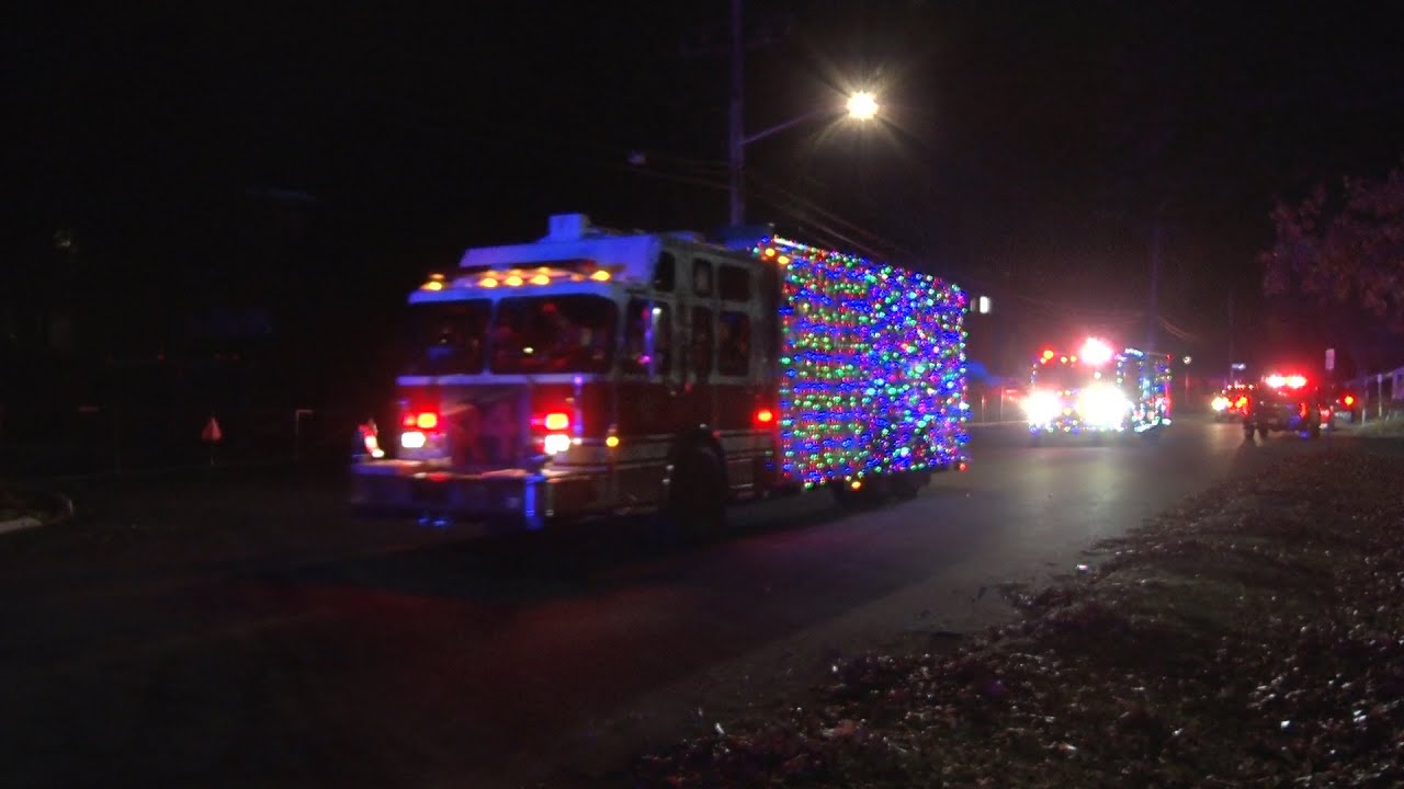 2022 Centereach,NY Fire Department Santa Run 12/17/22 YouTube