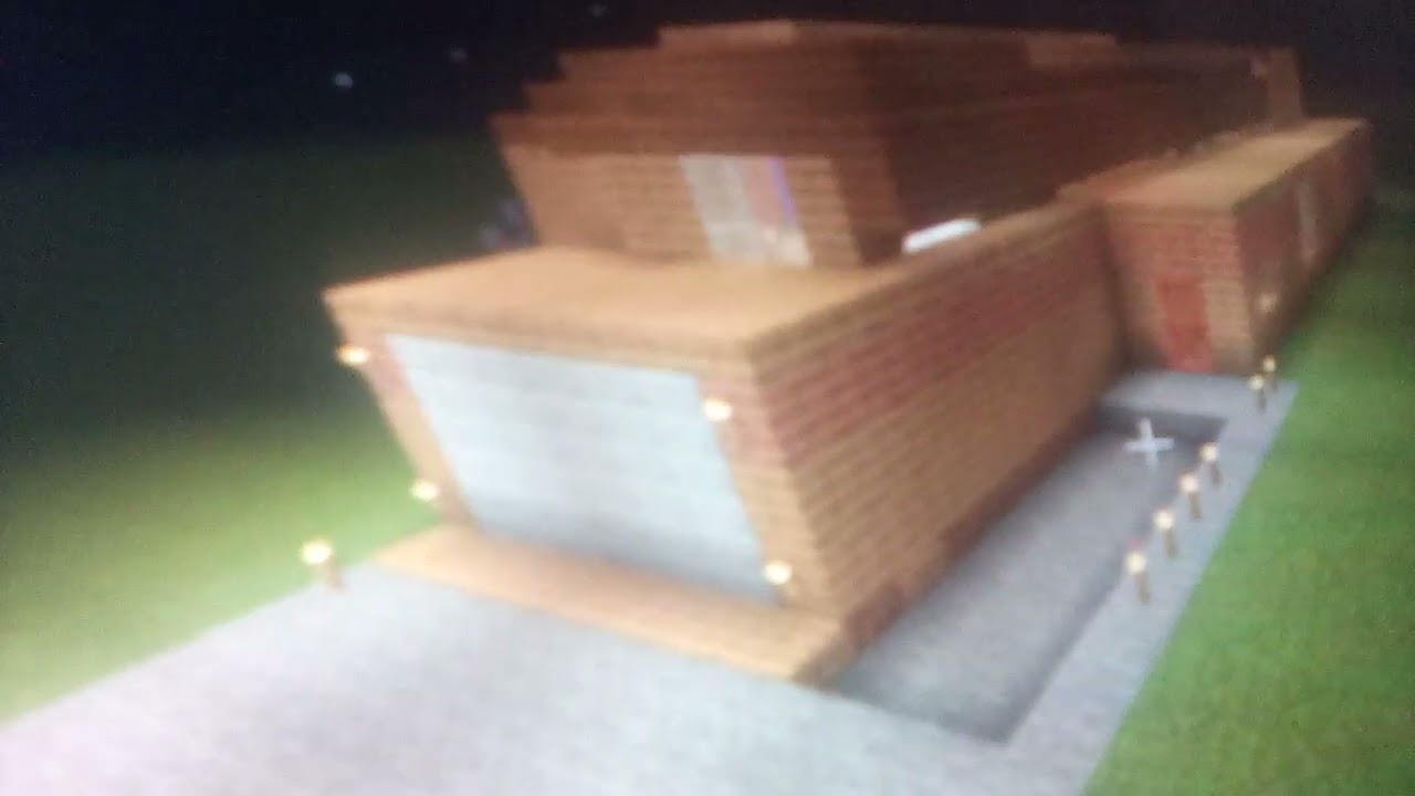 I just did buit faze rug old childhood house in Minecraft 