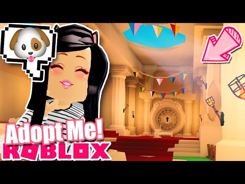 How To Get Free Bee Pet In Adopt Me Roblox Update Legendary - secret location hacks glitch in adopt me roblox pet nursery youtube