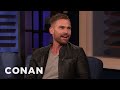 Seann william scott thought dude wheres my car deserved an oscar  conan on tbs