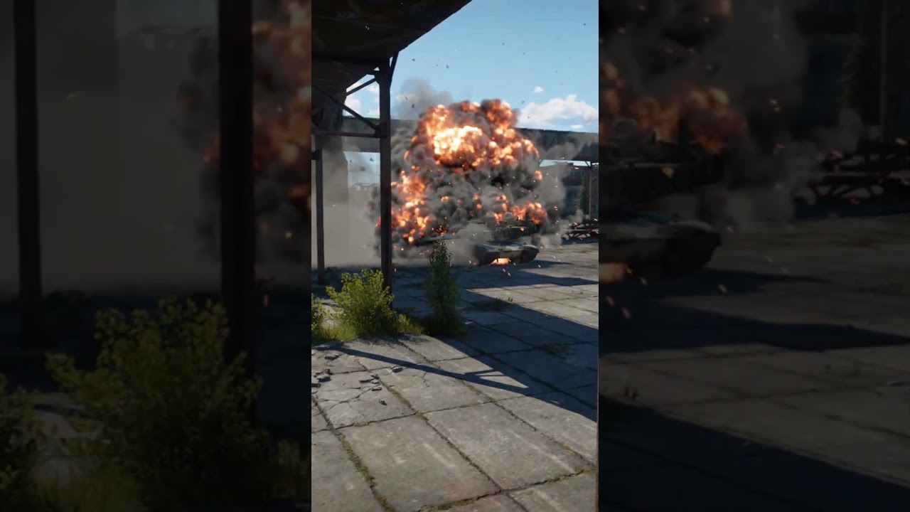 Танк выживает после внезапной атаки вражеской бронированной техники