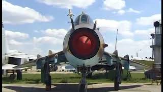 From Su 7 to Su 27 Cold War Soviet Aircraft - от су7 до су27  самолётыСоветского Союза