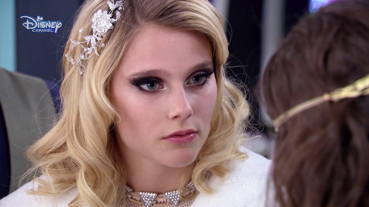 Soy Luna - Występ: Invisibles (Jim i Nico). Tylko w Disney Channel!