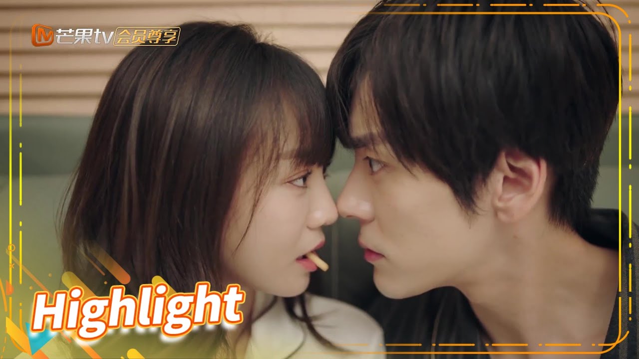 魏哲鸣胡意旋续新约,开启正式恋爱!《贺先生的恋恋不忘 Unforgettable Love》【芒果TV青春剧场】 - YouTube