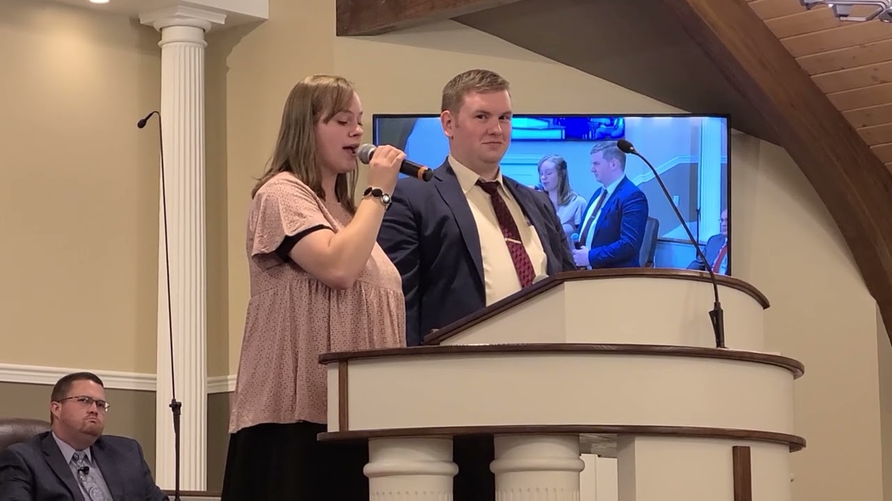 It's Still The Cross - Brian & Kaitlyn Delaney