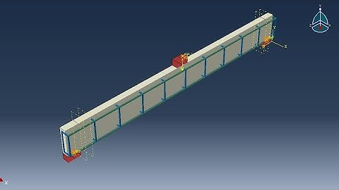 3 point #bending test of #rienforced #concerte #beam with   #tensile and #compressive damage
