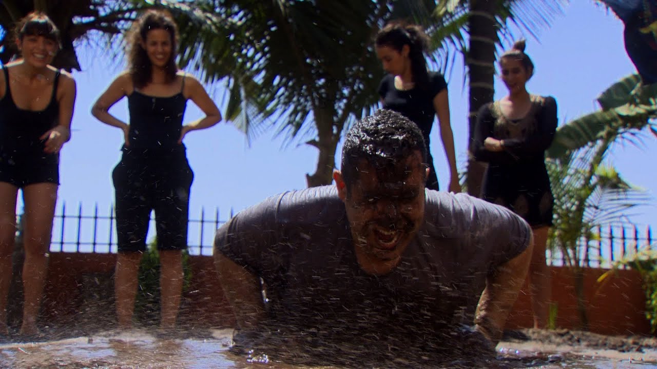 תוכניות ישראליות לצפייה ישירה בוליווד: מתפלשים בבוץ