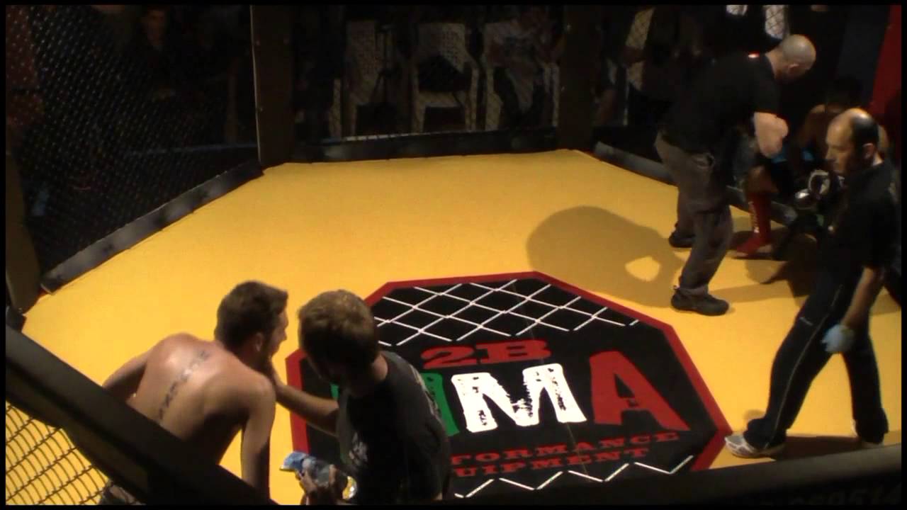 MMA UNLIMITED ITALIA MATCH ONE Cat 70 KG Day Of Fighter 2012 YouTube mma-unlimited-italia-match-one-cat-70-kg-day-of-fighter-2012-youtube