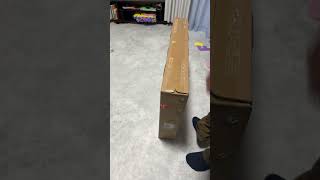 Unboxing tv LED