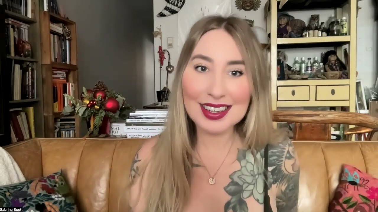 How do I know if a tarot card reading is accurate? | Tarot 101 with Sabrina Scott