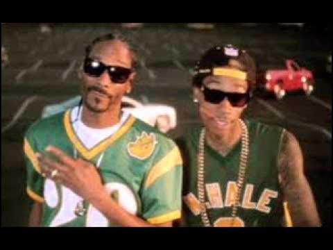 Wiz Khalifa Featuring Snoop Dogg   Young,Wild & Free