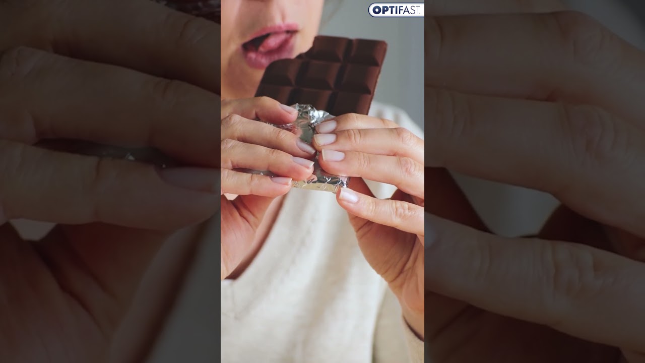 Dark chocolate: Reduce belly fat & boost health | Weight loss trick! 