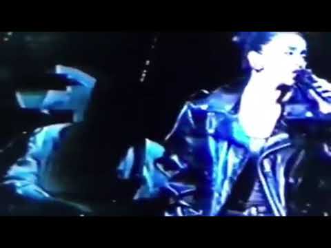 1988 百變梅艷芳再展光華演唱會 澳洲站 - 癡癡愛一次 (Anita Mui)