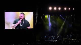 J Boog singing Sunshine Girl - Irvine, CA 9/16/23
