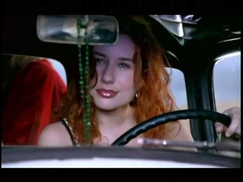 Tori Amos - Cornflake Girl (U.S. Version)