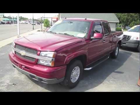2004 CHEVROLET SILVERADO PICKUP TRUCK START UP, INTERIOR and review