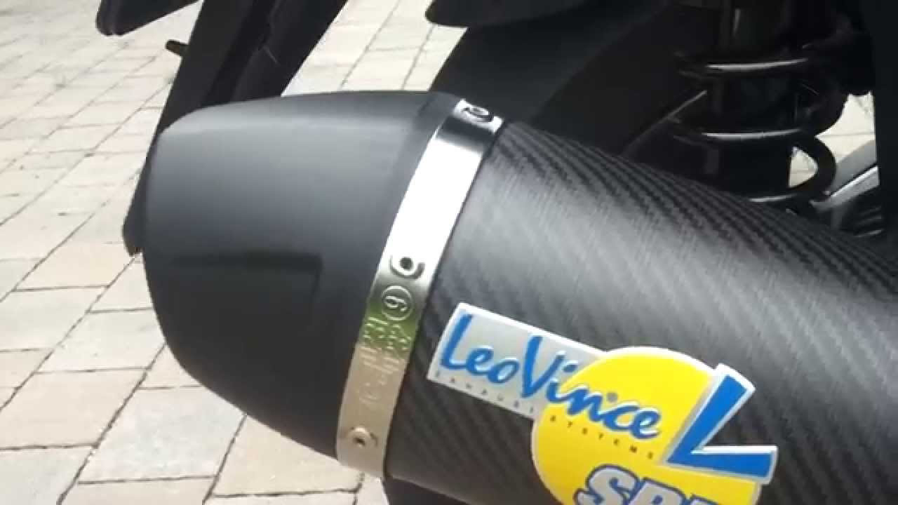 Leo Vince Exhaust Scooter Yamaha XMax 250 momo design YouTube