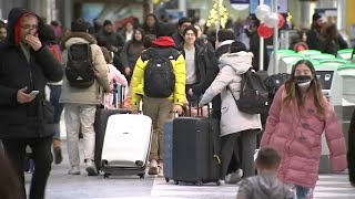 Hundreds of flights canceled at O'Hare, Midway