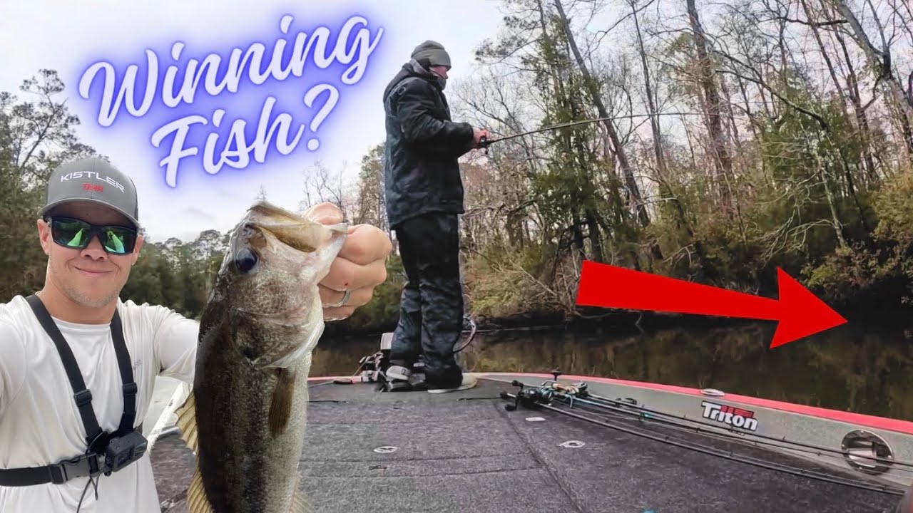 BASS TOURNAMENT On The RIVER in WINTER!!