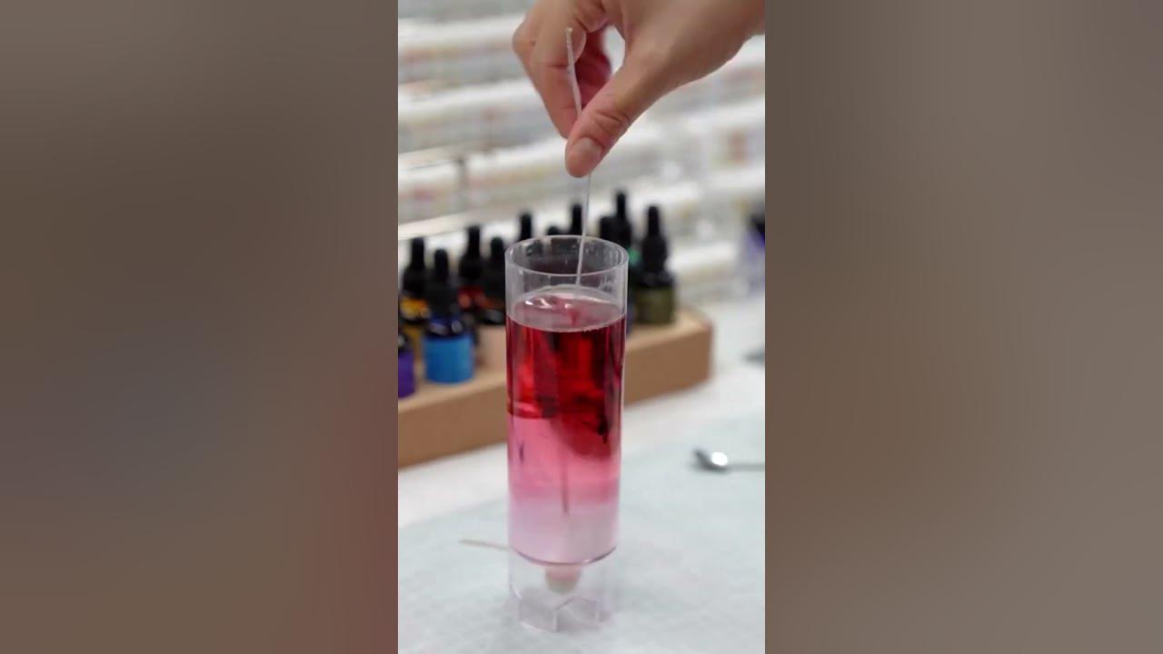 Candle Lab To How to Create a Simple and Charming Crackle Candle!