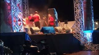 Portibion nga lam matua--Junimart Girsang & Amigos Band