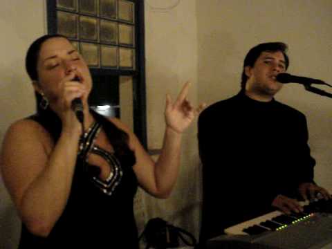 Carina Valadares canta Amar Voc de Fernanda Brum