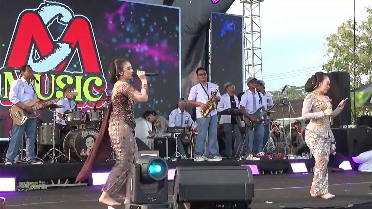 MANGU - NIKEN SALINDRI - CS MAYANGKARA MANGU - NIKEN SALINDRI - CS MAYANGKARA