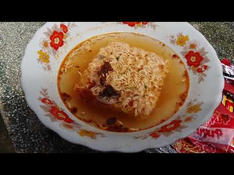 Ăn thử mì lẩu thái chua cay, nhập khẩu từ Thái xem như thế nào - NGON!