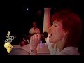 Capture de la vidéo Elton John / Kiki Dee - Don't Go Breaking My Heart (Live Aid 1985)