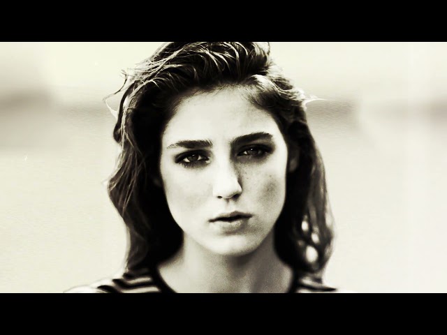 Birdy - Standing in the Way of the Light (Official Visualiser)