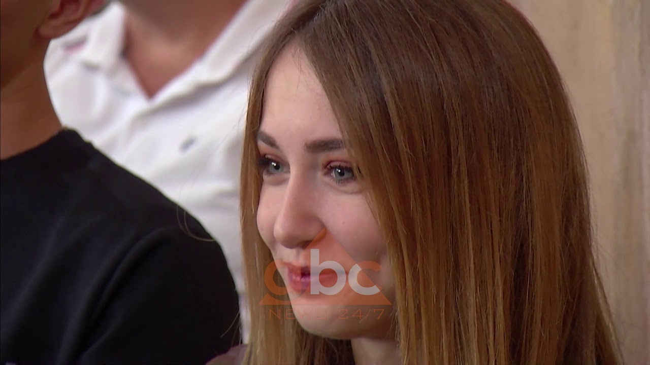 Rama ne Lushnje: Po qellove shtepine me gure, dil jashte saj | ABC News Lajme