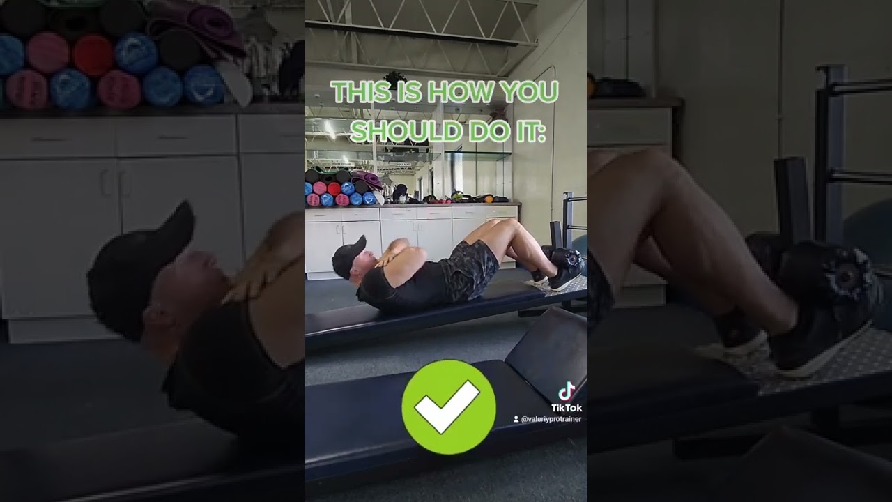 Crunches vs Sit Ups: which one is best and how to do it 