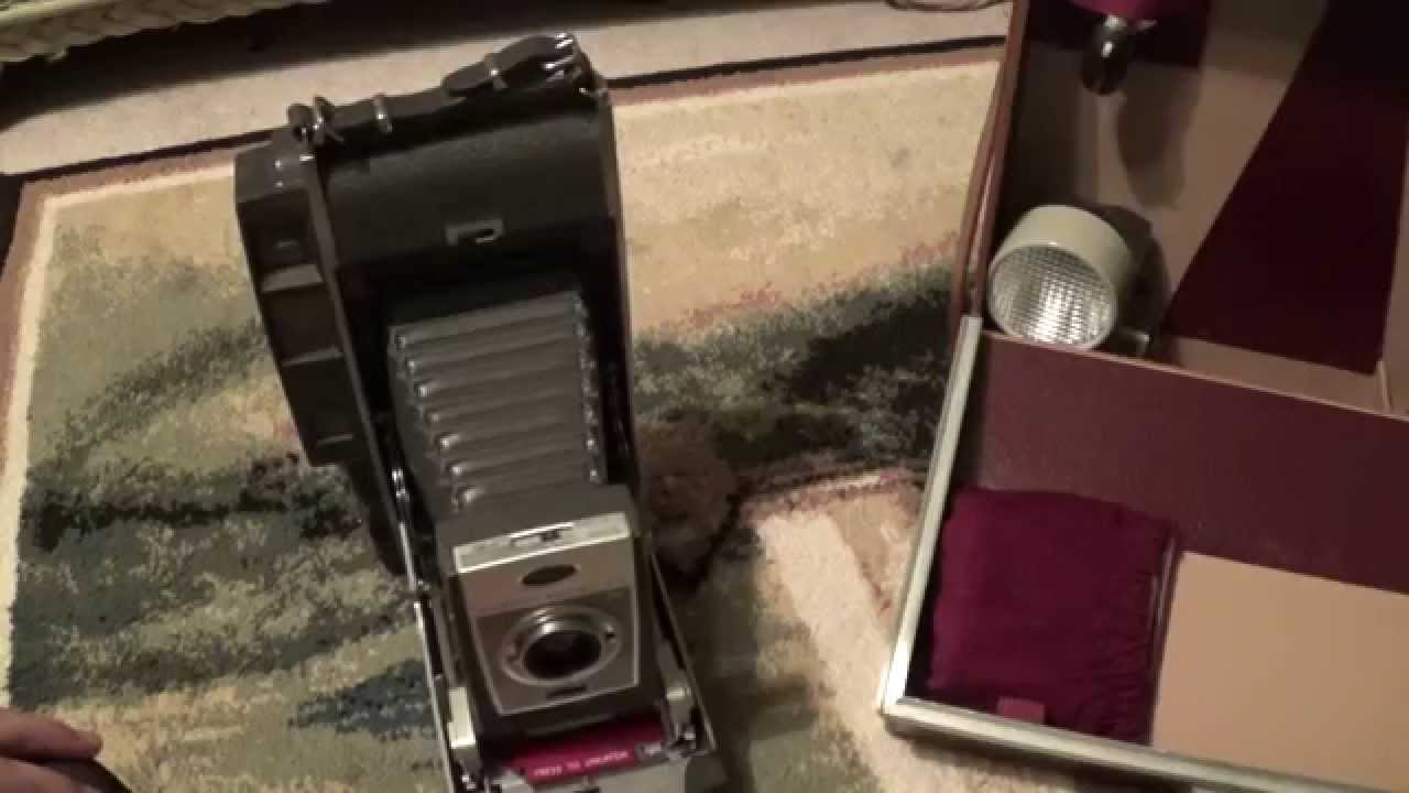 polaroid 900 electric eye camera reveiw - YouTube