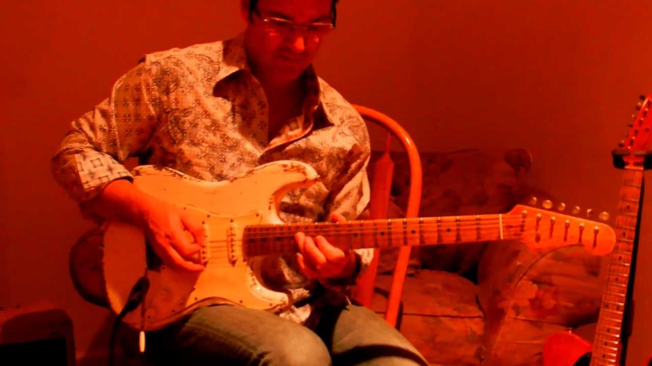 Kelton Swade 1957 White "Jimi" AVR-S & TJ Scarlett 5